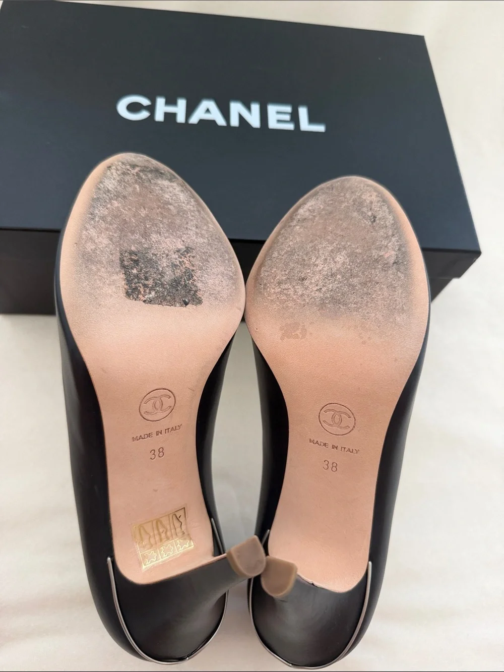CHANEL Heels